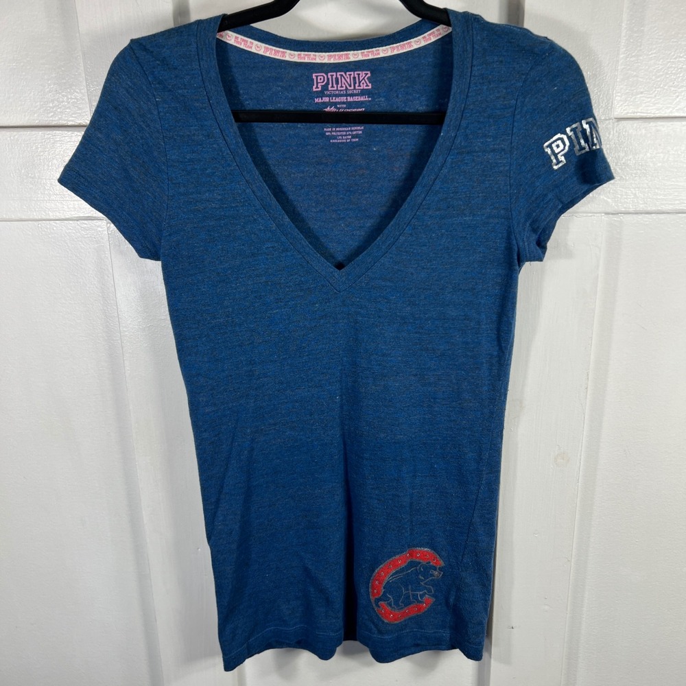 Victoria's Secret PINK Chicago Cubs MLB V-Neck T-Shirt Blue Sequin Small 1783